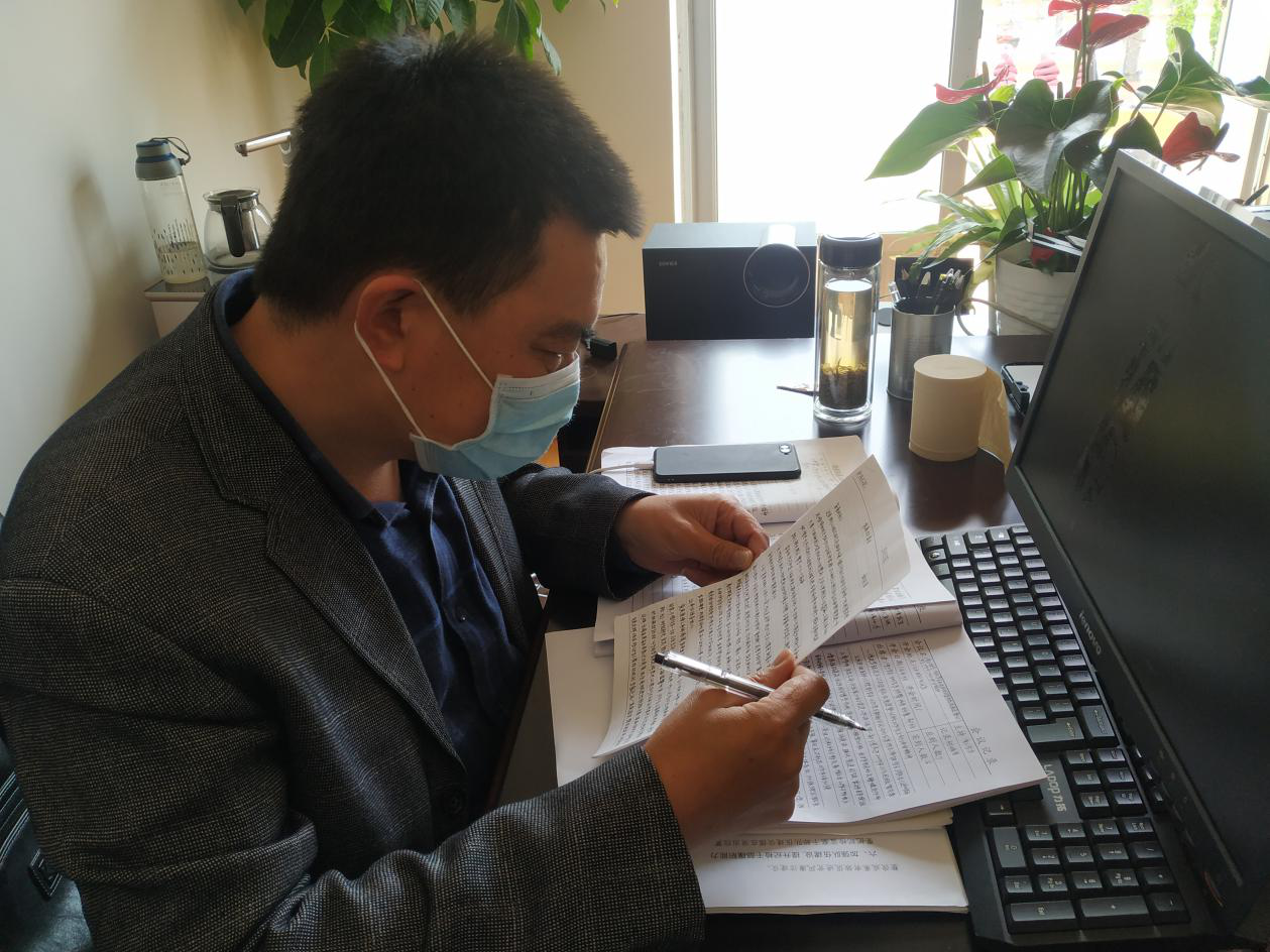 清風吹一線 家企廉同行 --養護分公司第三片區項目部開展勸廉家書主題活動