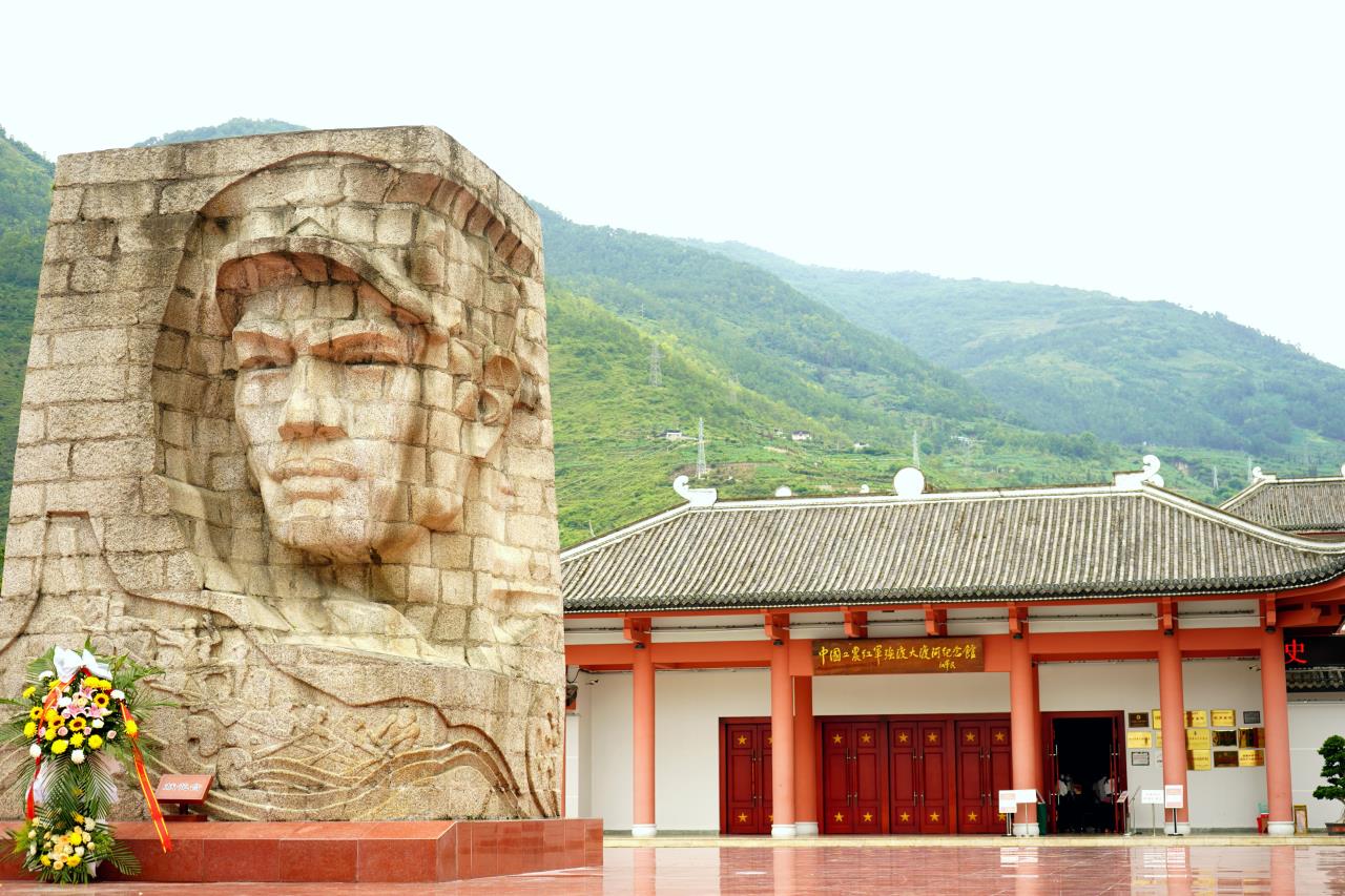 中國工農(nóng)紅軍強渡大渡河紀念館.jpg